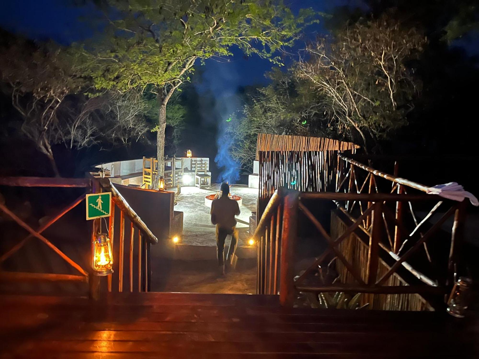 Kholiwe On Kruger Lodge & Safaris Marloth Park Extérieur photo